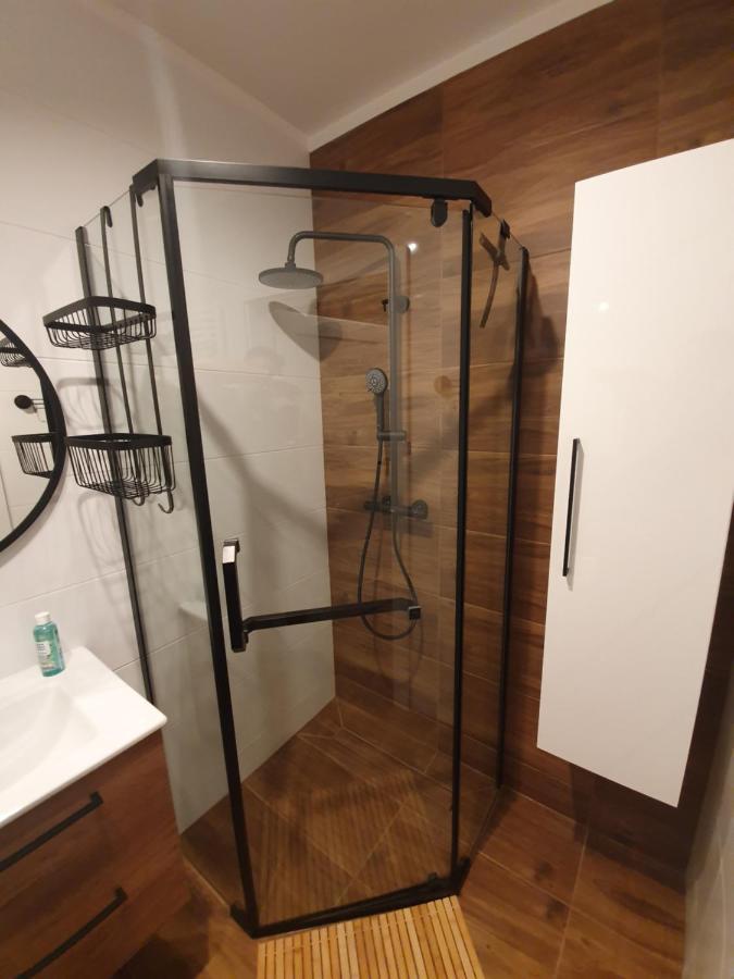 לז'נו Apartament Number One Nova Wozownia מראה חיצוני תמונה