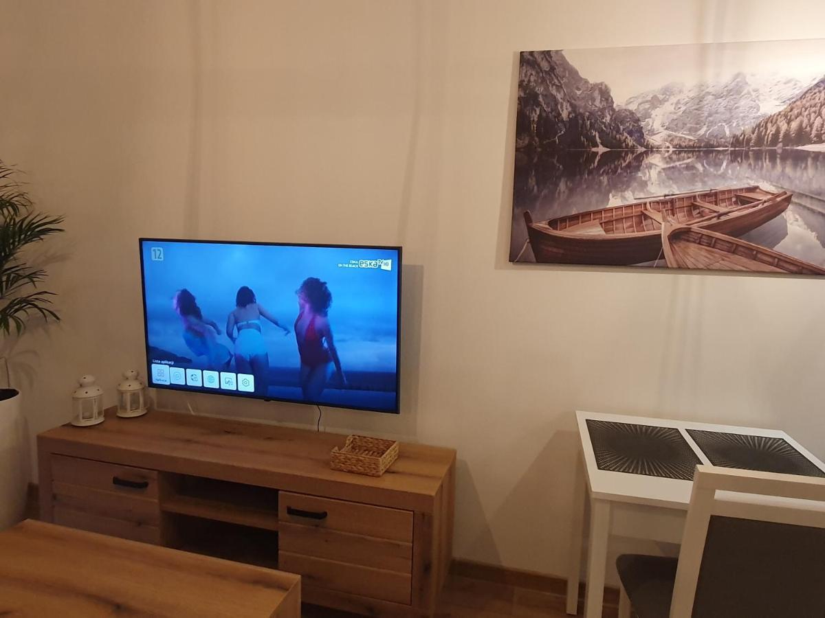 לז'נו Apartament Number One Nova Wozownia מראה חיצוני תמונה