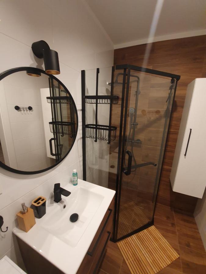 לז'נו Apartament Number One Nova Wozownia מראה חיצוני תמונה